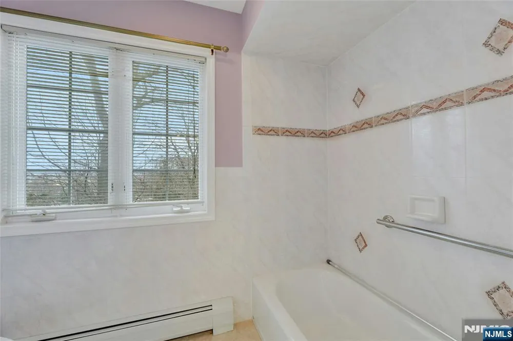 411 Fairway Drive Leonia, NJ 07605