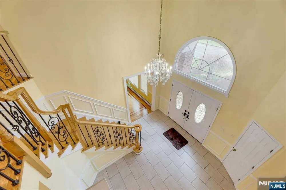 411 Fairway Drive Leonia, NJ 07605