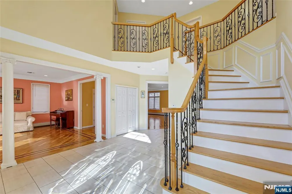 411 Fairway Drive Leonia, NJ 07605