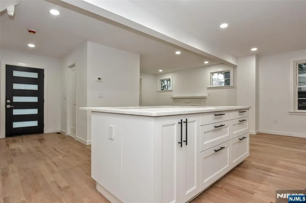 46 Tenney Avenue River Edge, NJ 07661