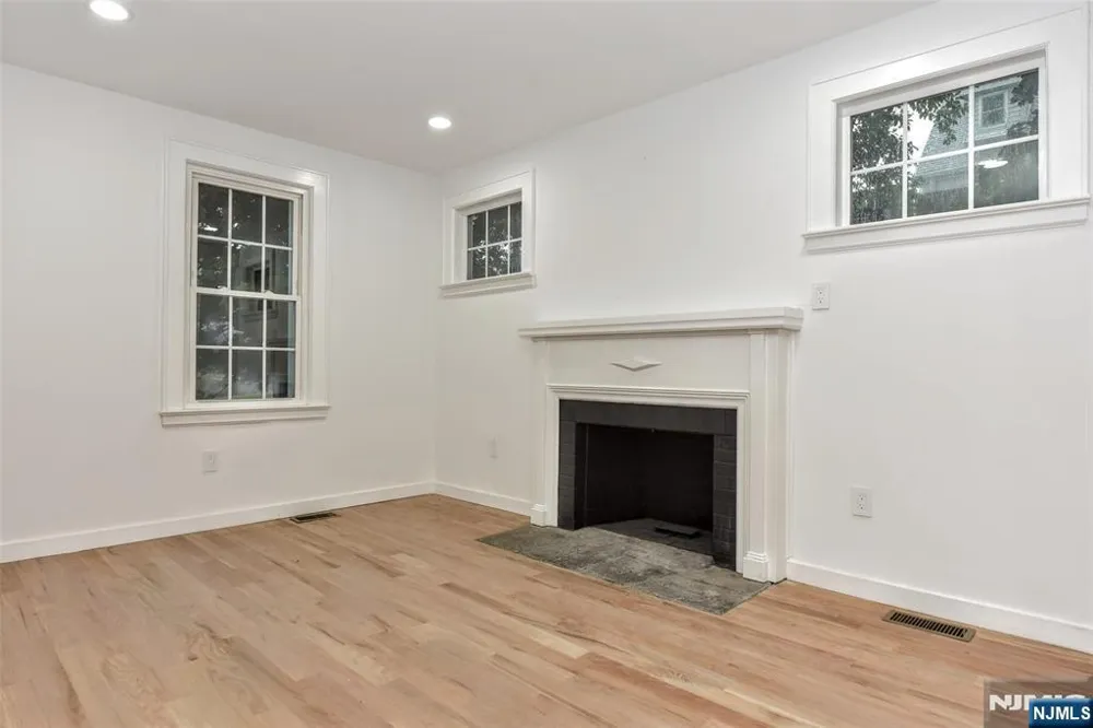 46 Tenney Avenue River Edge, NJ 07661