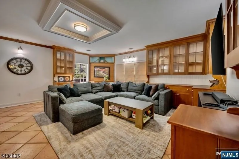 3 Laurel Lane Chester Township, NJ 07930