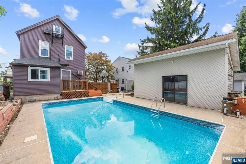 633 Chestnut Street Kearny, NJ 07032