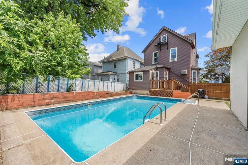 633 Chestnut Street Kearny, NJ 07032