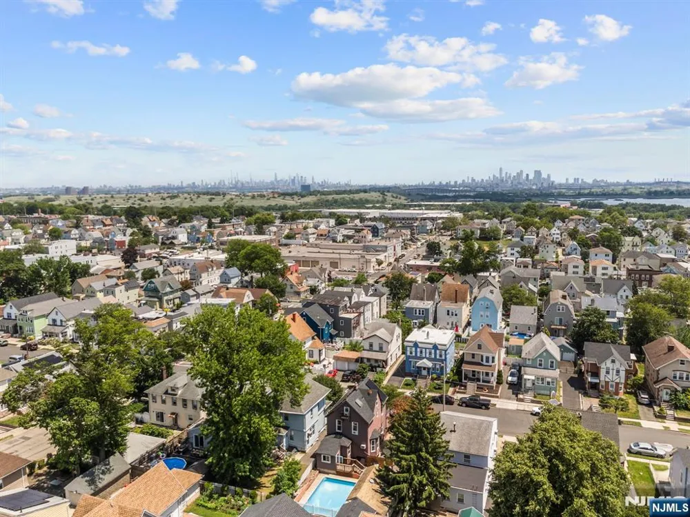 633 Chestnut Street Kearny, NJ 07032