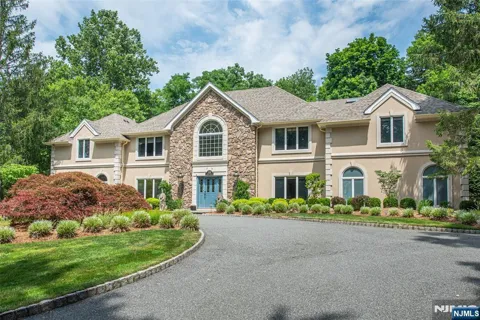 238 E Saddle River Road
