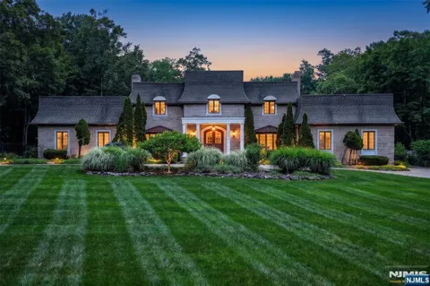 21 Baldwin Road