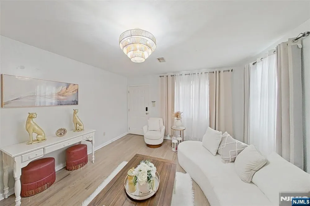 337-341 18th Avenue Newark, NJ 07108