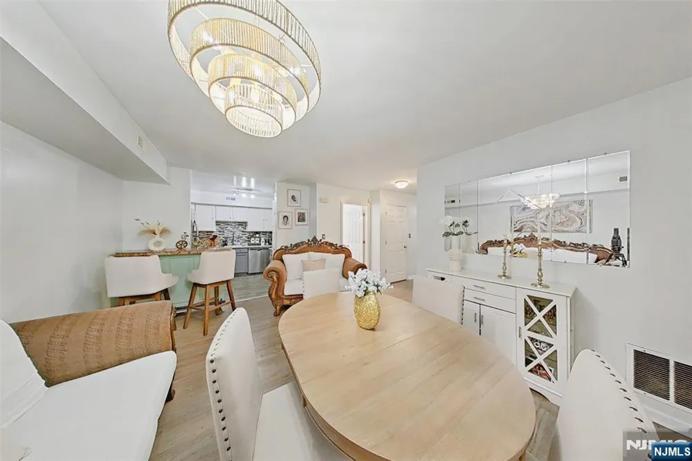 337-341 18th Avenue Newark, NJ 07108