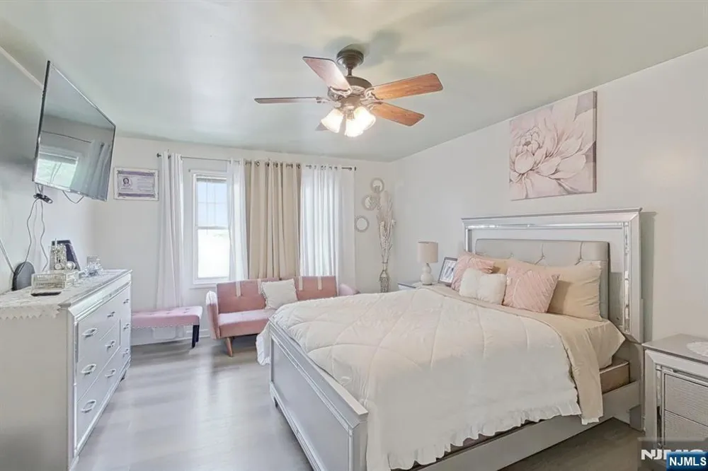 337-341 18th Avenue Newark, NJ 07108