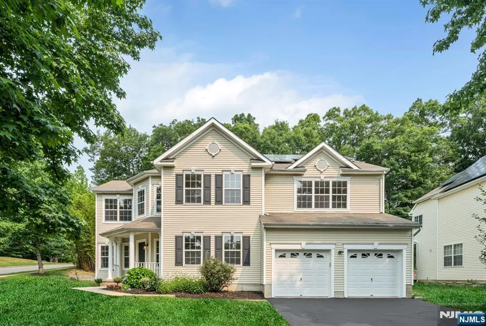 1 Winding Ridge Road Jefferson Township, NJ 07849