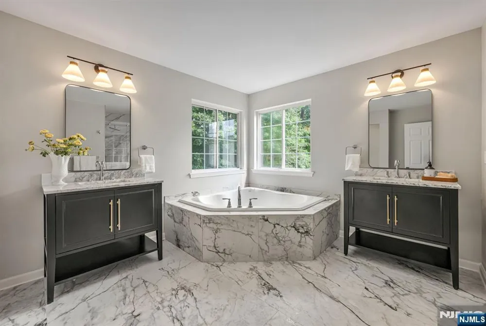 1 Winding Ridge Road Jefferson Township, NJ 07849