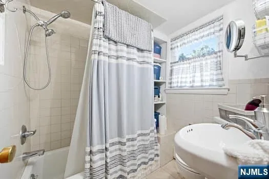 309 Erie Avenue Midland Park, NJ 07432