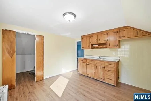 309 Erie Avenue Midland Park, NJ 07432