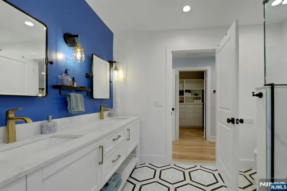 106 Lake Street Westwood, NJ 07675