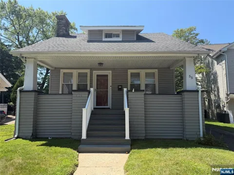 55 Maywood Avenue
