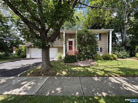 7-01 Bellair Avenue