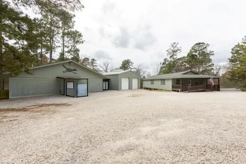 861 State Highway 19