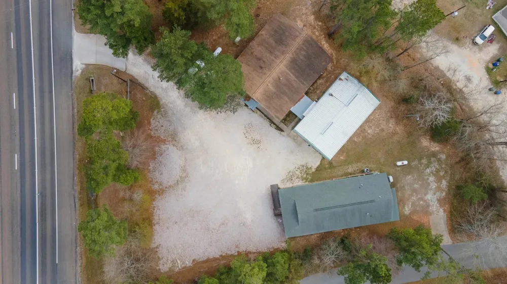 861 State Highway 19 Huntsville, TX 77320