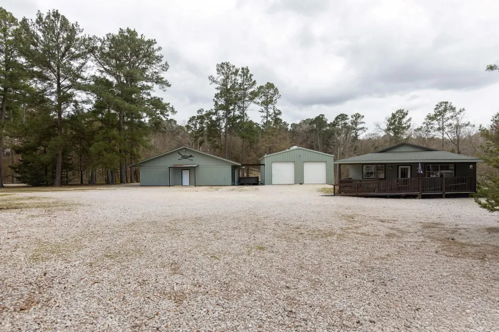 861 State Highway 19 Huntsville, TX 77320