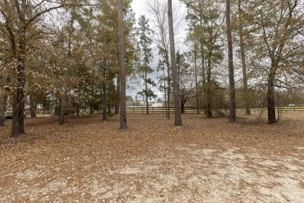 861 State Highway 19 Huntsville, TX 77320