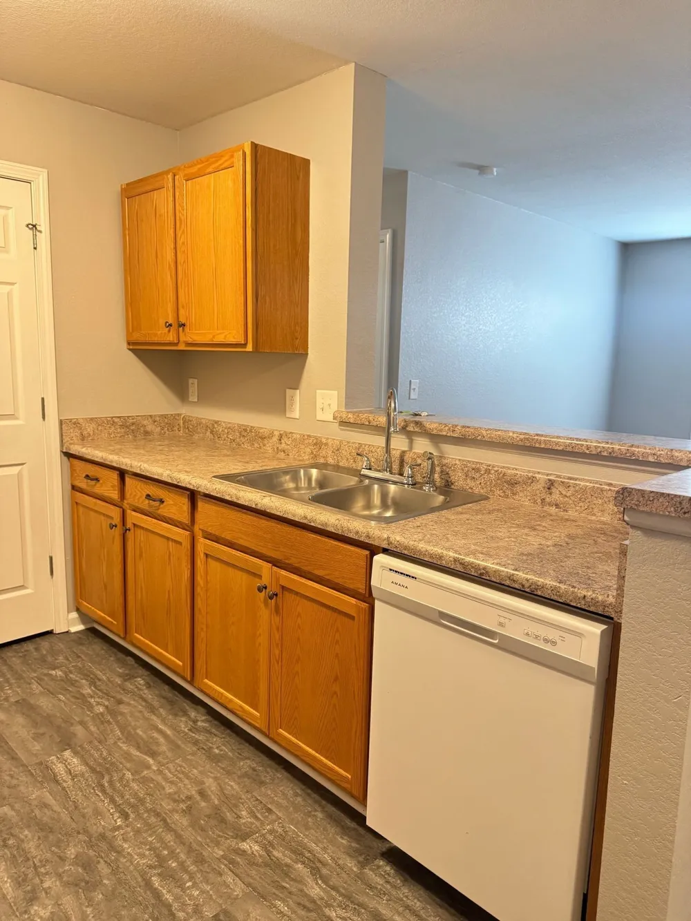 2118 Ringgold Ct #101 Clarksville, TN 37042