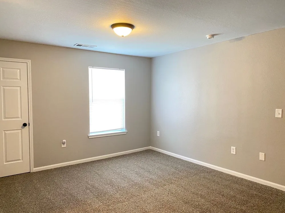 2118 Ringgold Ct #101 Clarksville, TN 37042