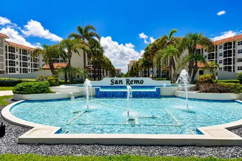 2871 Ocean Blvd #M126