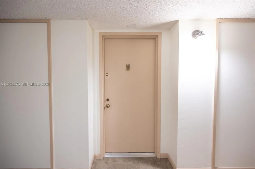 16400 NE GOLF CLUB RD #305 Weston, FL 33326