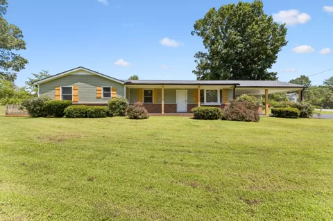 1001 Lakeside Dr