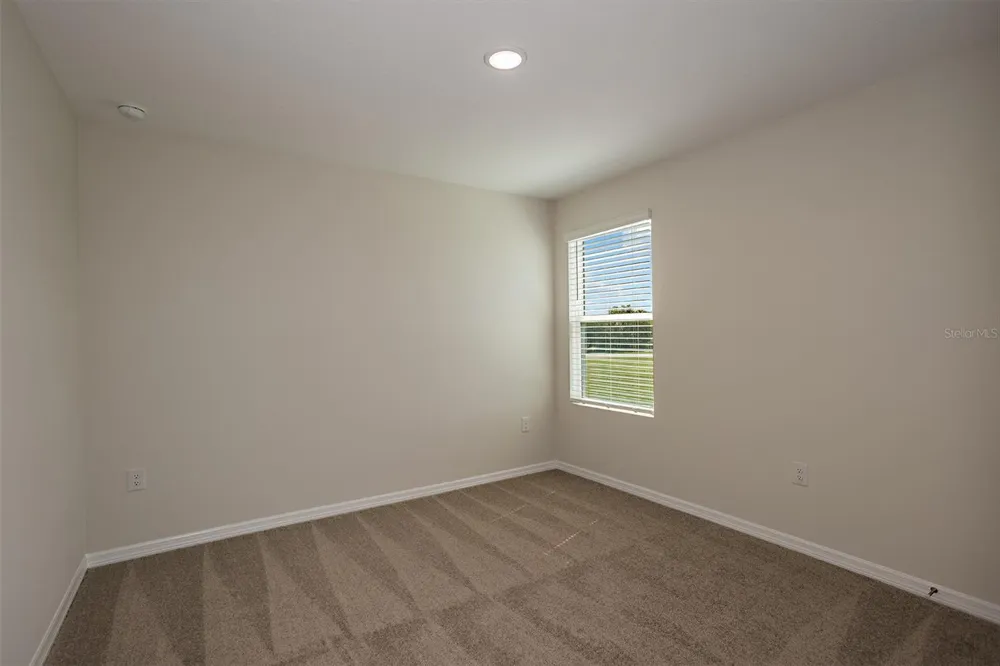 33840 NOBLE CREEK PLACE Dade City, FL 33525