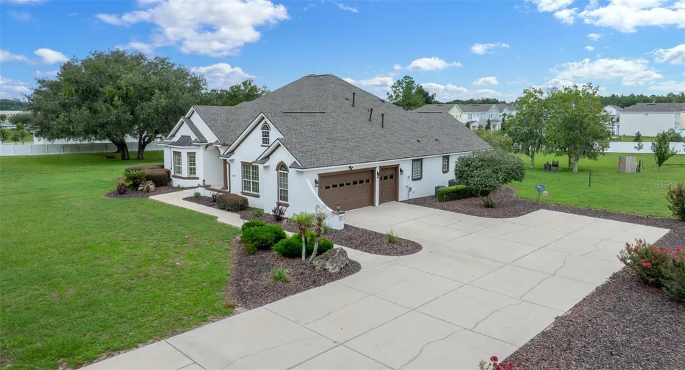 5092 NE 81ST BOULEVARD Wildwood, FL 34785