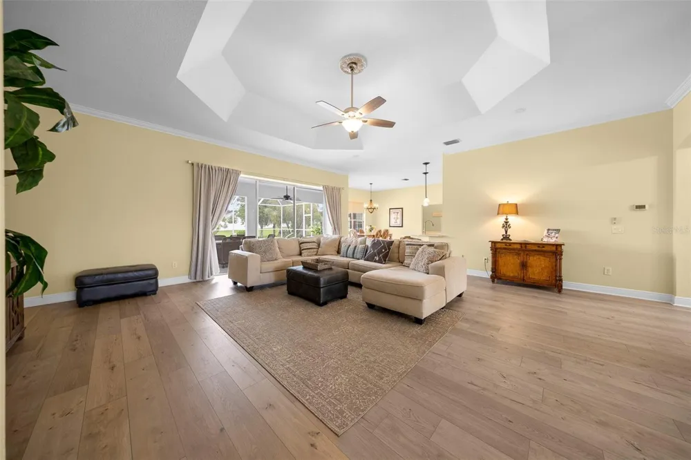 5092 NE 81ST BOULEVARD Wildwood, FL 34785