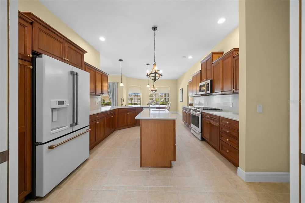 5092 NE 81ST BOULEVARD Wildwood, FL 34785