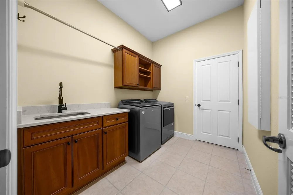 5092 NE 81ST BOULEVARD Wildwood, FL 34785