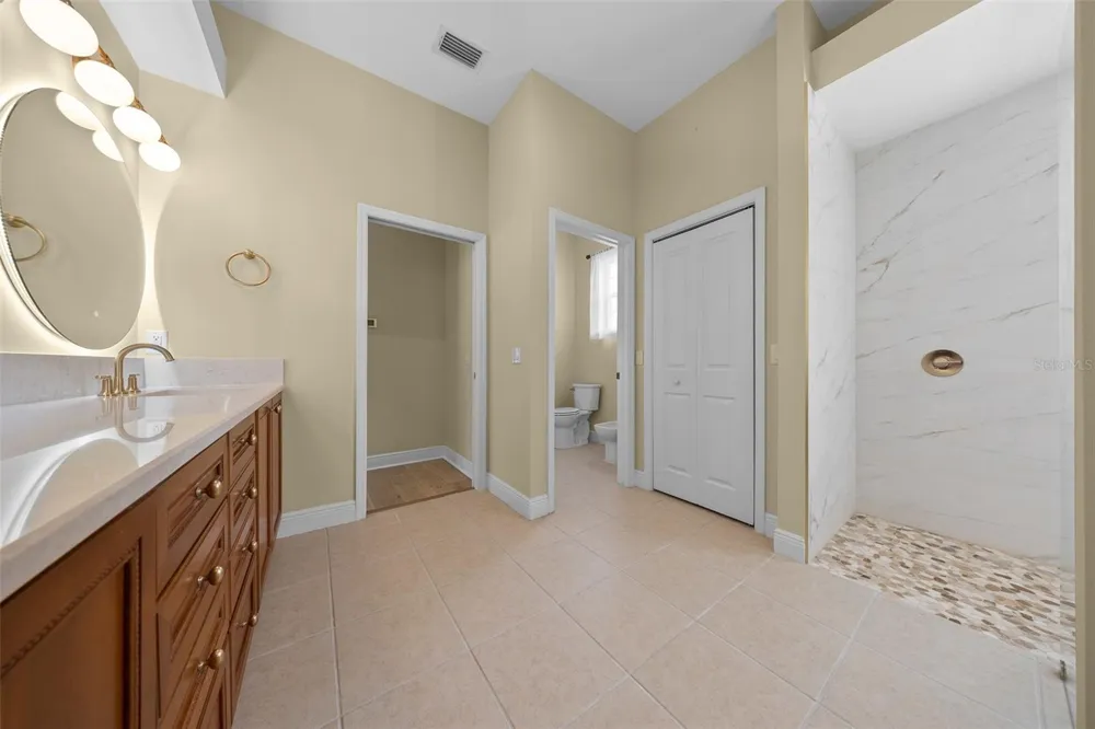 5092 NE 81ST BOULEVARD Wildwood, FL 34785