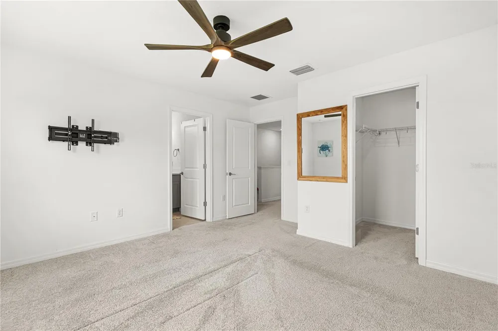 5848 BISCOTTI STREET Nokomis, FL 34275