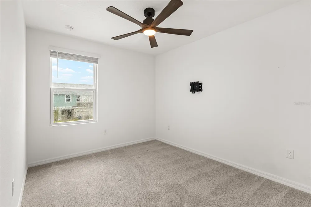 5848 BISCOTTI STREET Nokomis, FL 34275