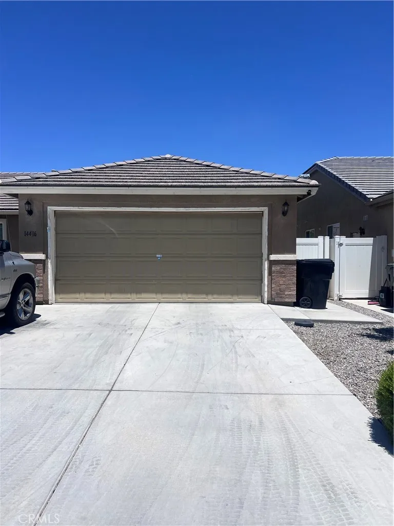 14416 Tawney Ridge Ln Victorville, CA 92394