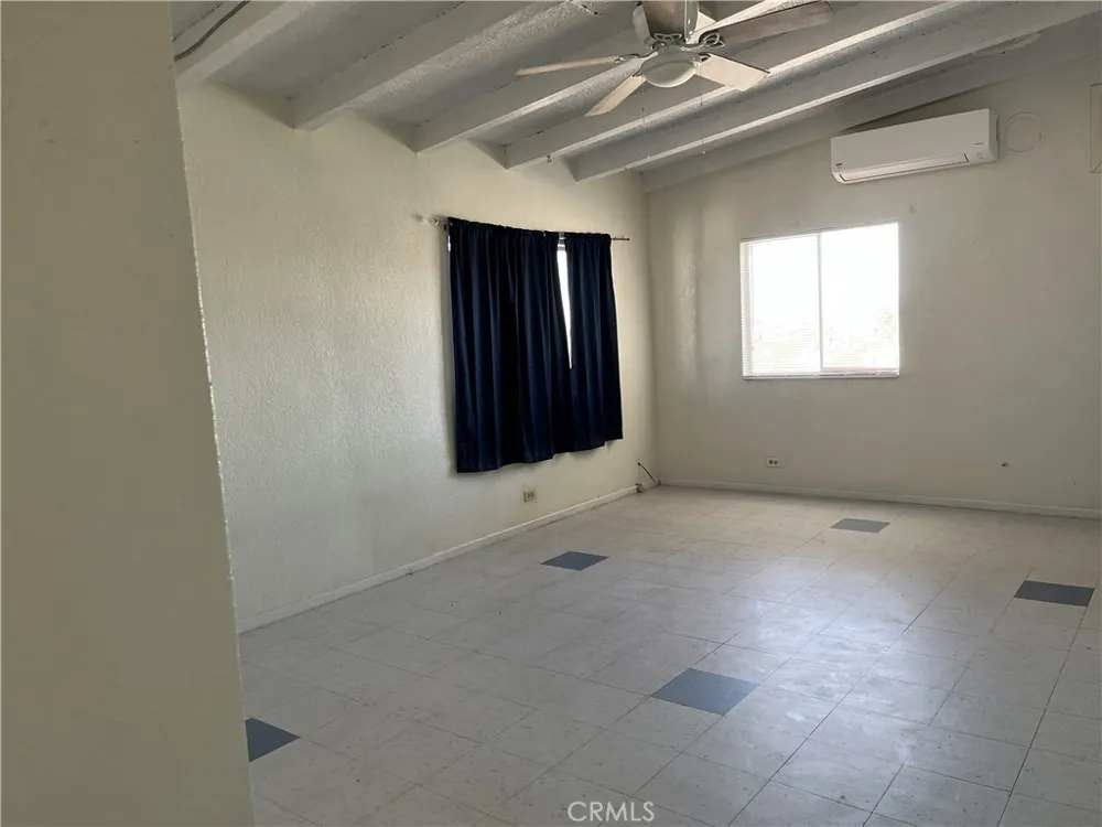 71995 Samarkand 29 Palms, CA 92277