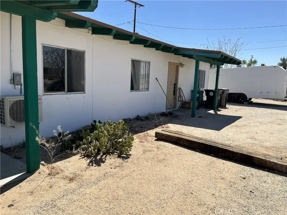 71995 Samarkand 29 Palms, CA 92277