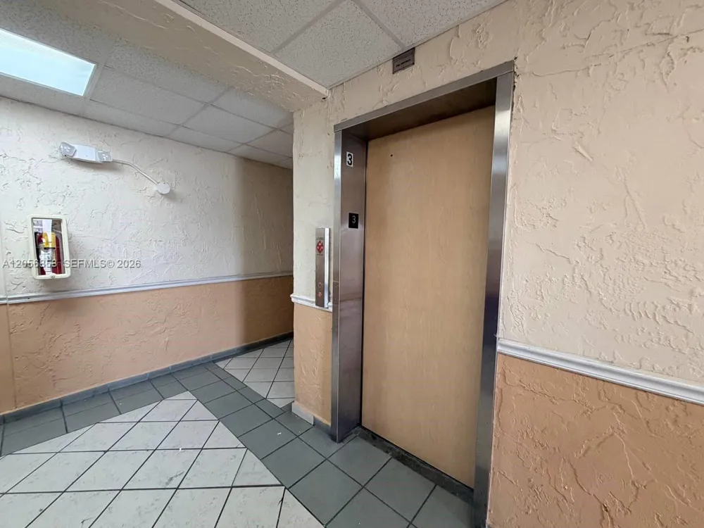 5775 W 20th Ave #308 Hialeah, FL 33012