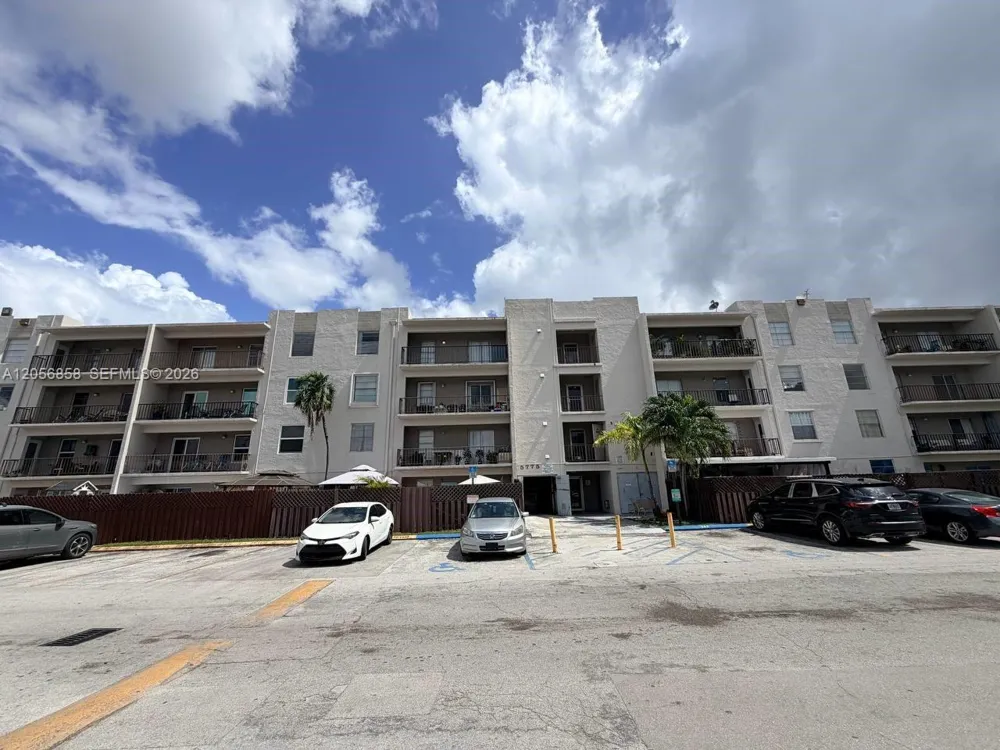 5775 W 20th Ave #308 Hialeah, FL 33012