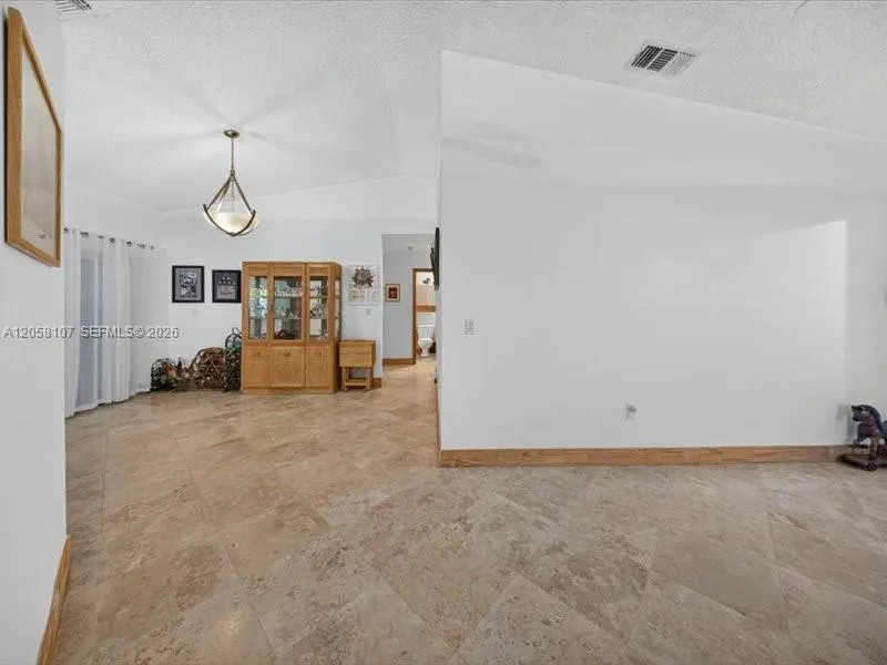8514 SW 209th Ln Cutler Bay, FL 33189