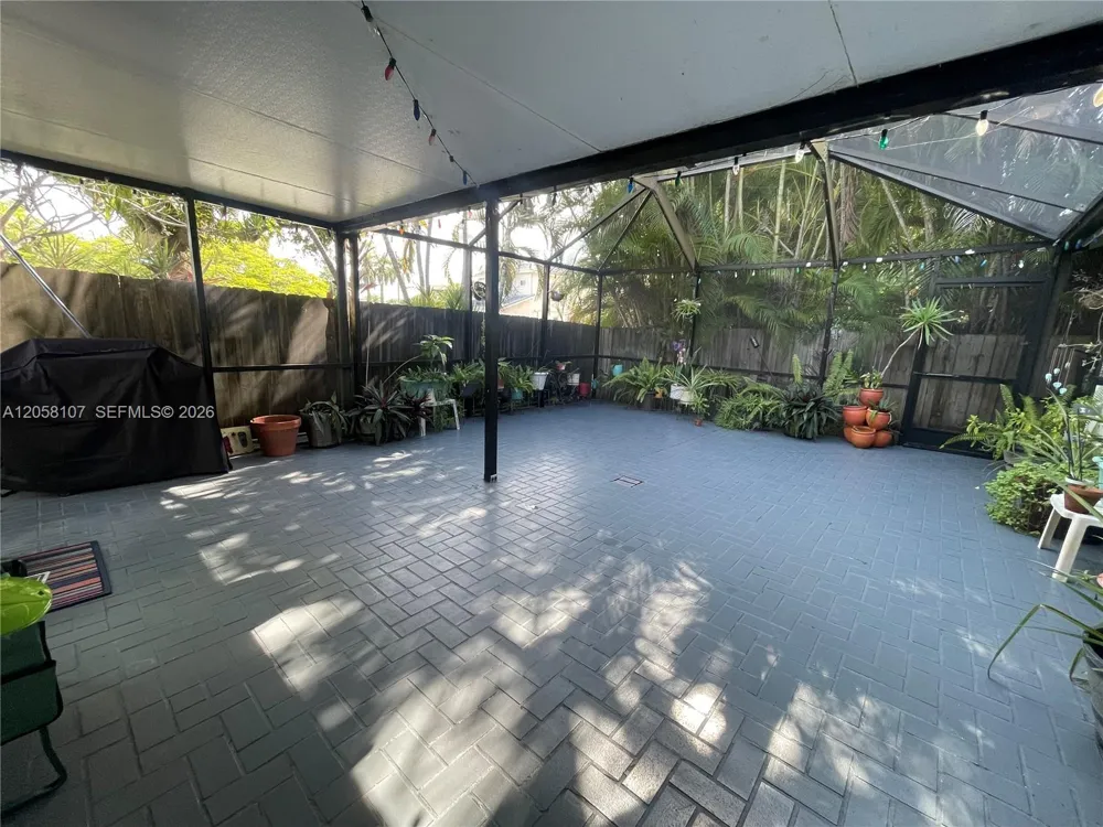 8514 SW 209th Ln Cutler Bay, FL 33189