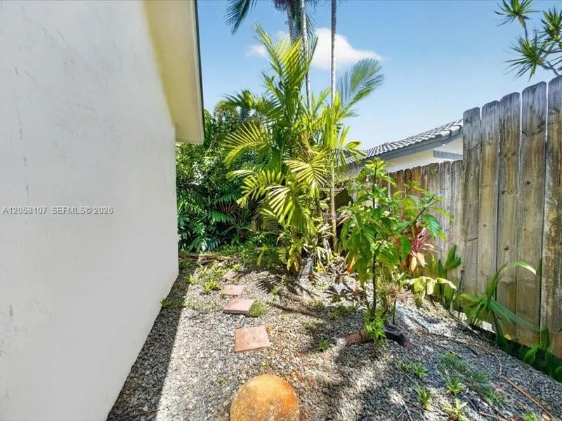 8514 SW 209th Ln Cutler Bay, FL 33189