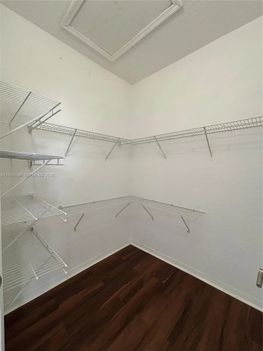4931 Harbor Isles Dr #203 Dania Beach, FL 33312