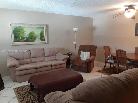 2061 NW 47th Ter #P4