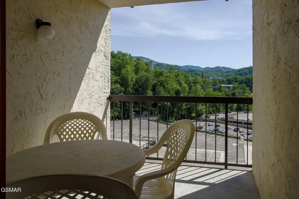 102 Baskins Creek Bypass #404 Gatlinburg, TN 37738