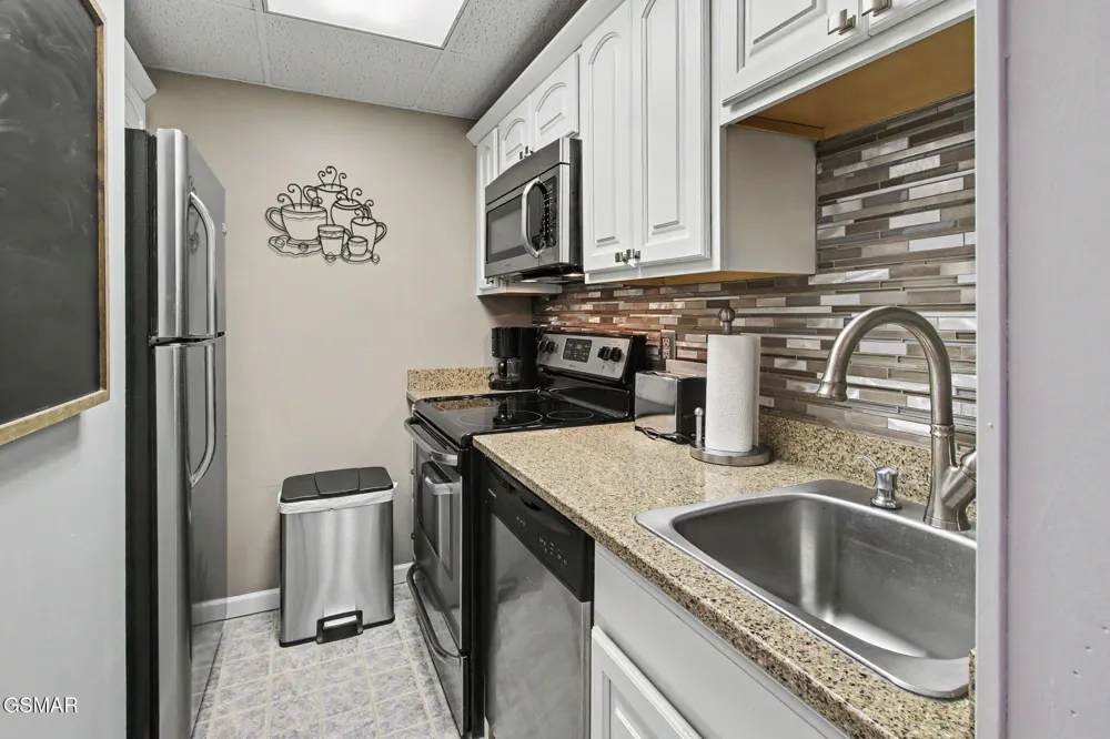 102 Baskins Creek Bypass #404 Gatlinburg, TN 37738